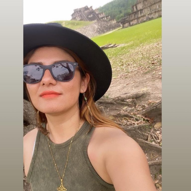 Arely Lopez